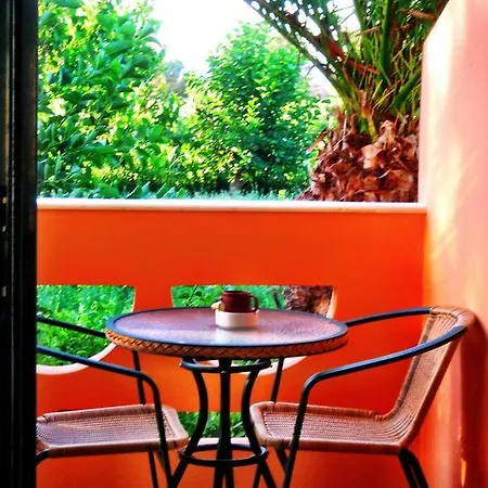 Chrissas Apartments Rethymno  Exterior photo